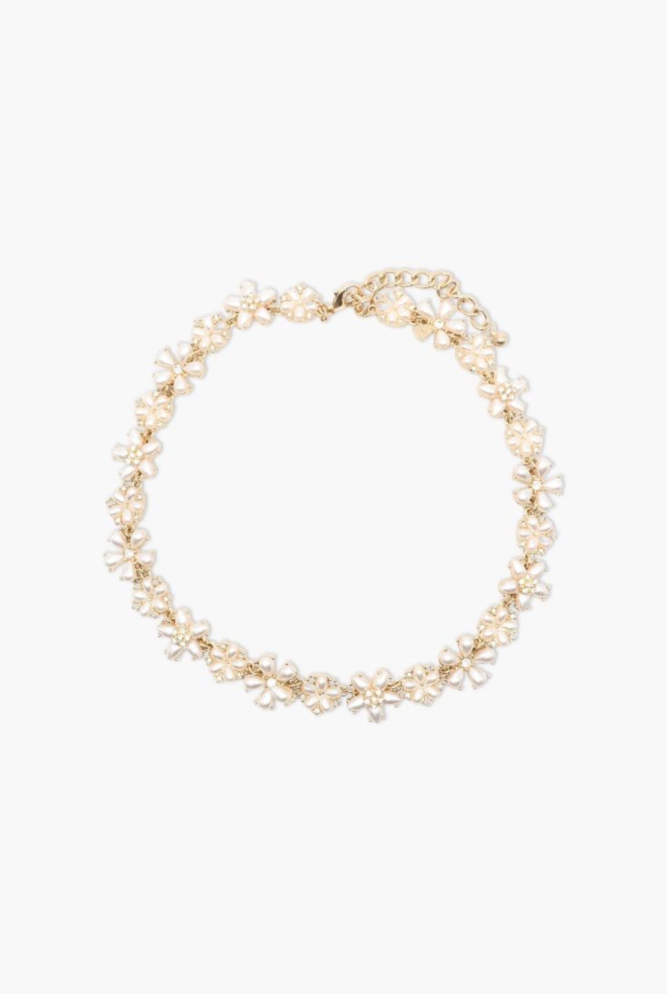 Pearl necklace on a white background