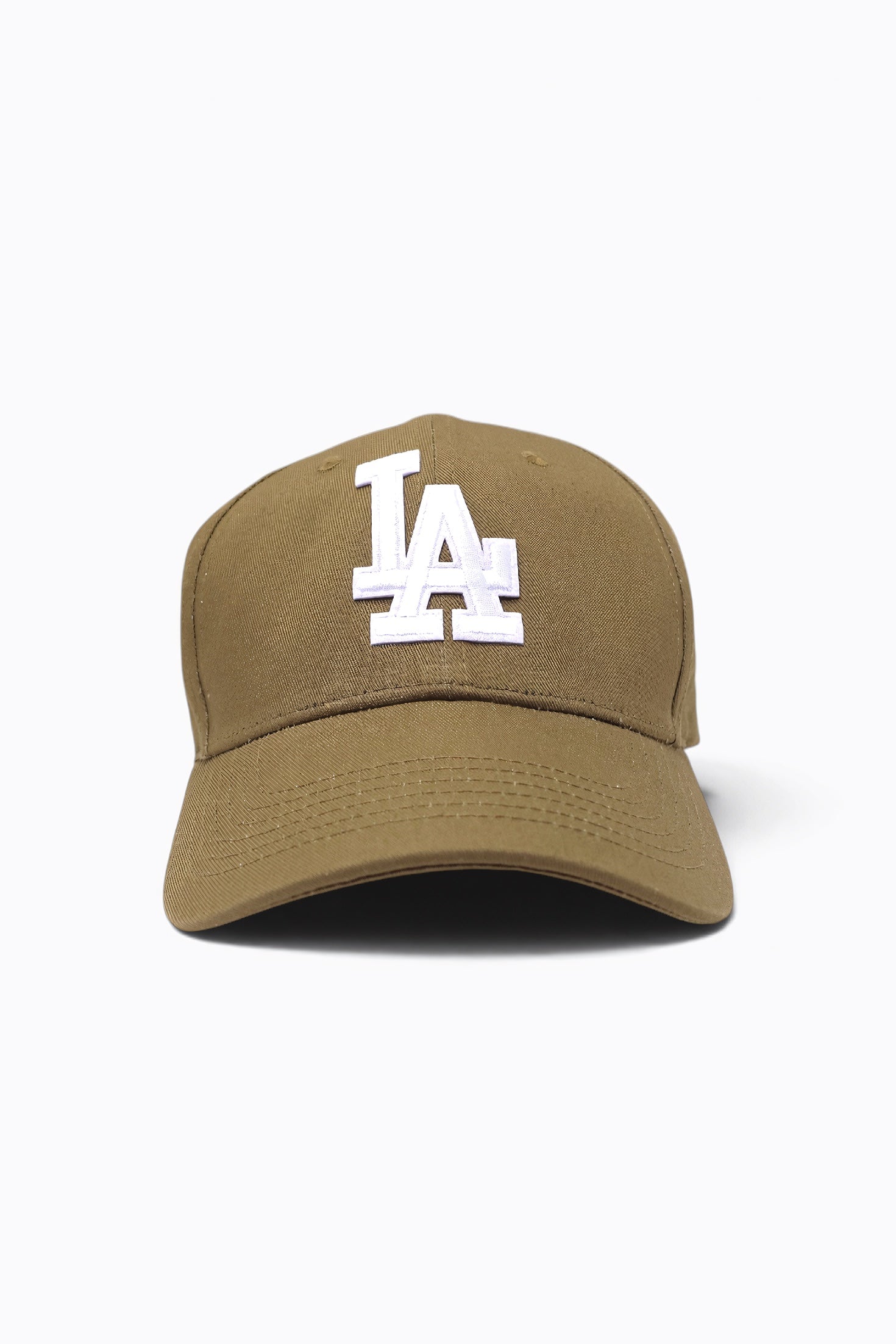 Baseball cap with embroidered Los Angeles logo and curved brim