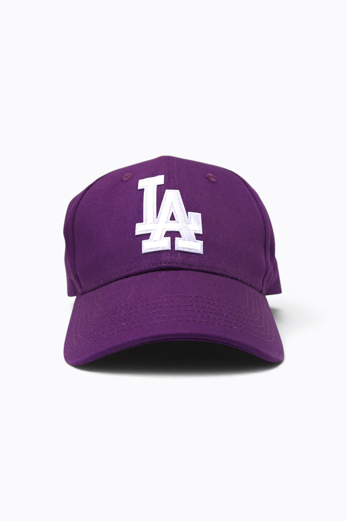 Baseball cap with embroidered Los Angeles logo and curved brim